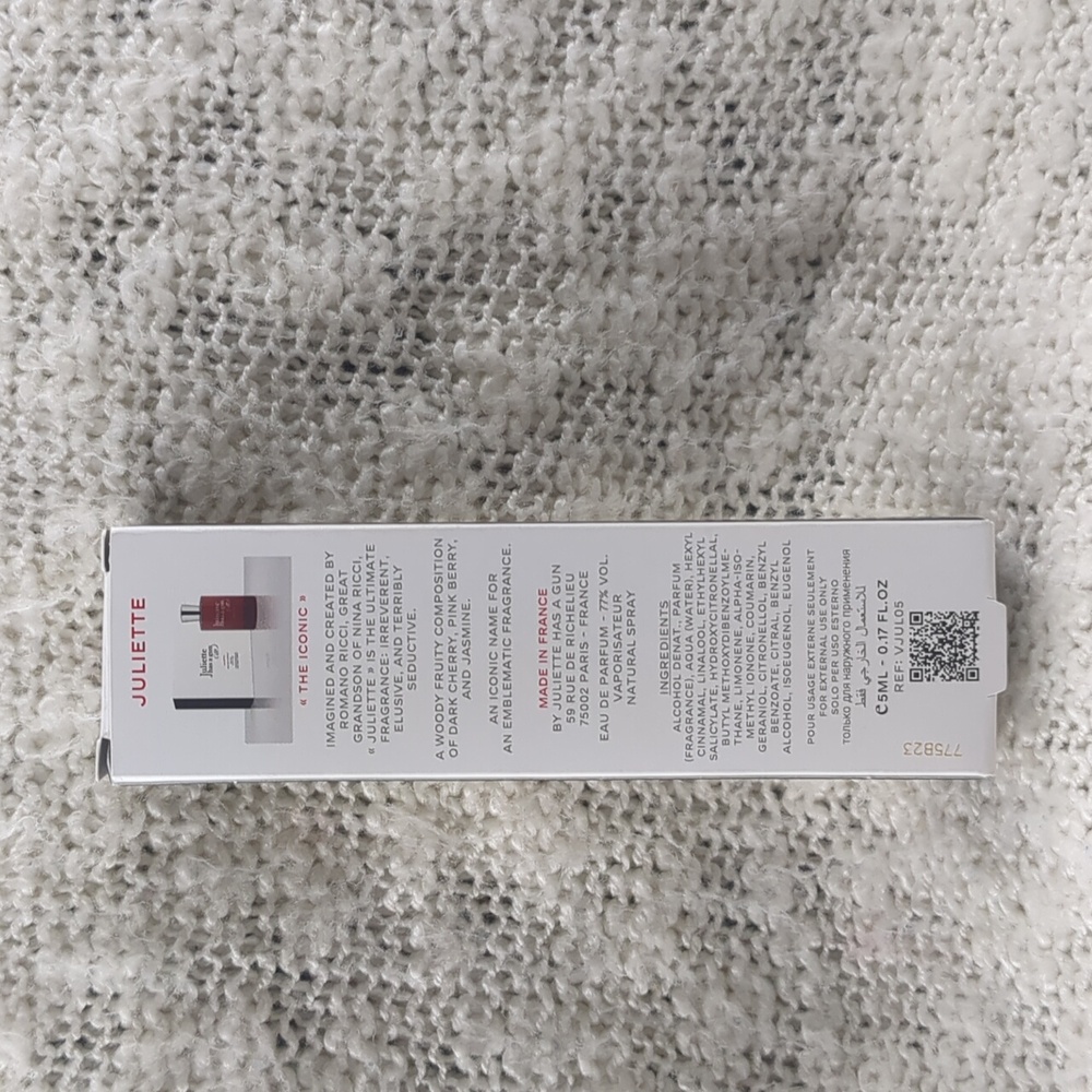 Juliette has a gun Parfums in JULIETTE, 5ml/0.17fl oz - Picture 5 of 10